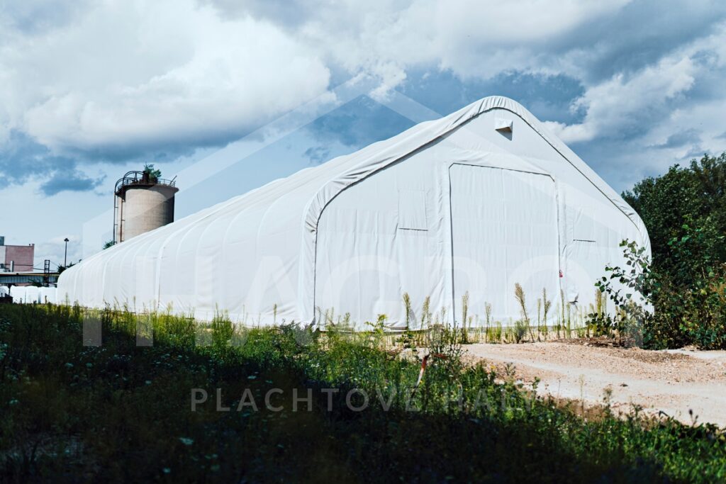 Detail realizácie plachtovej haly Hagro
