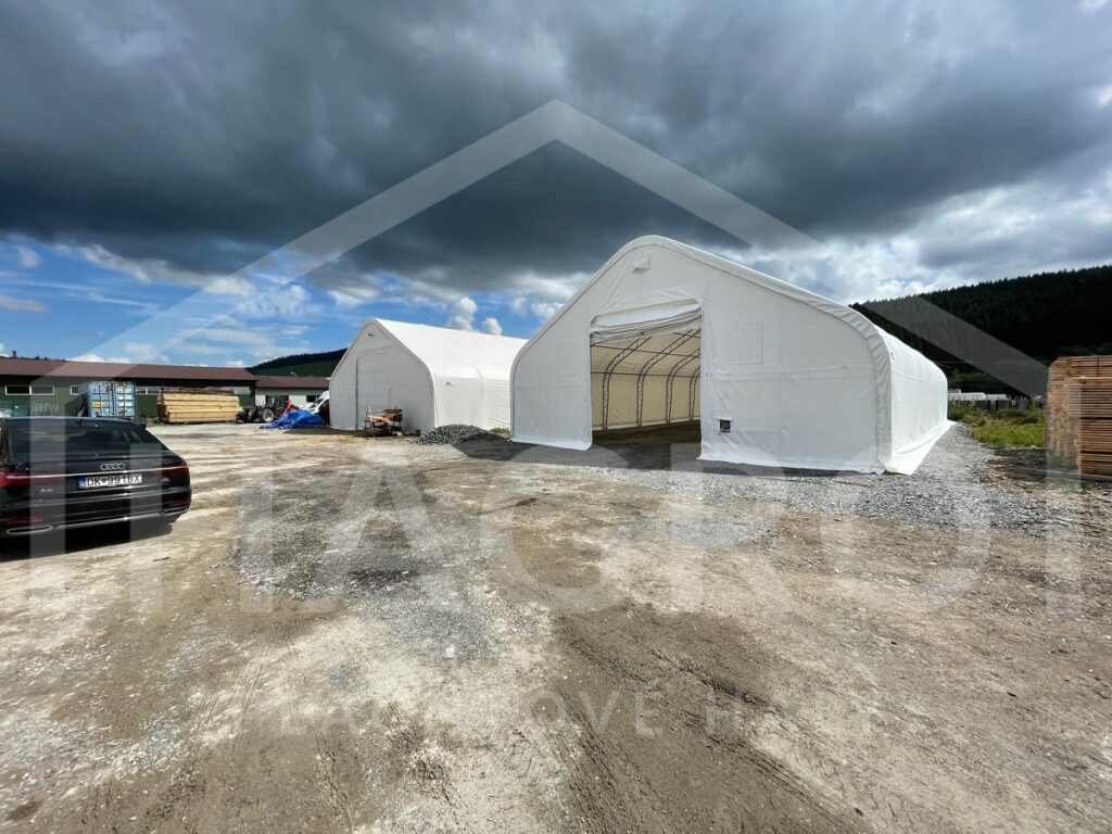 Realizácia sedlovej plachtovej haly Hagro širokej 12 m