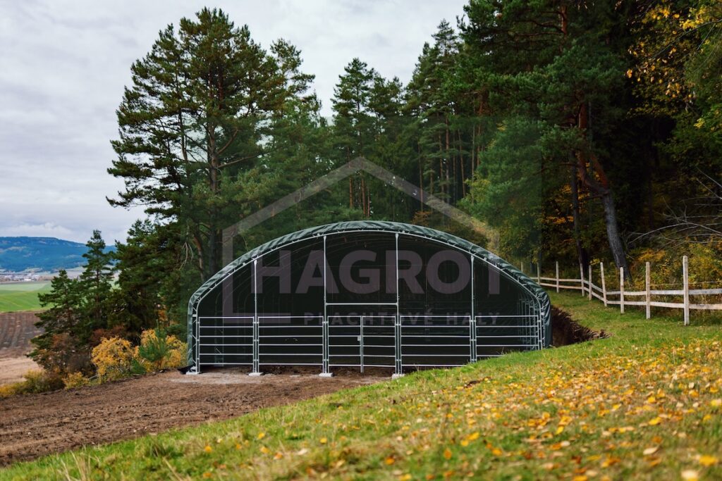 Realizácia prístrešku pre zvieratá a seno Hagro