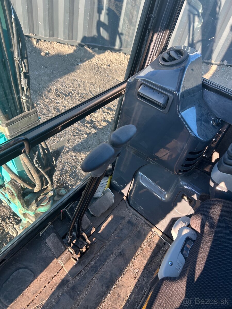 Minibáger KOBELCO 1,9t – Obrázok 7